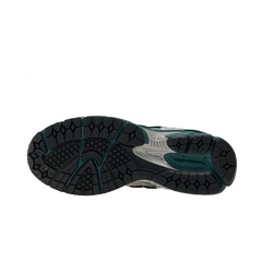 New Balance 1906 - New Spruce / Light Sparrow
